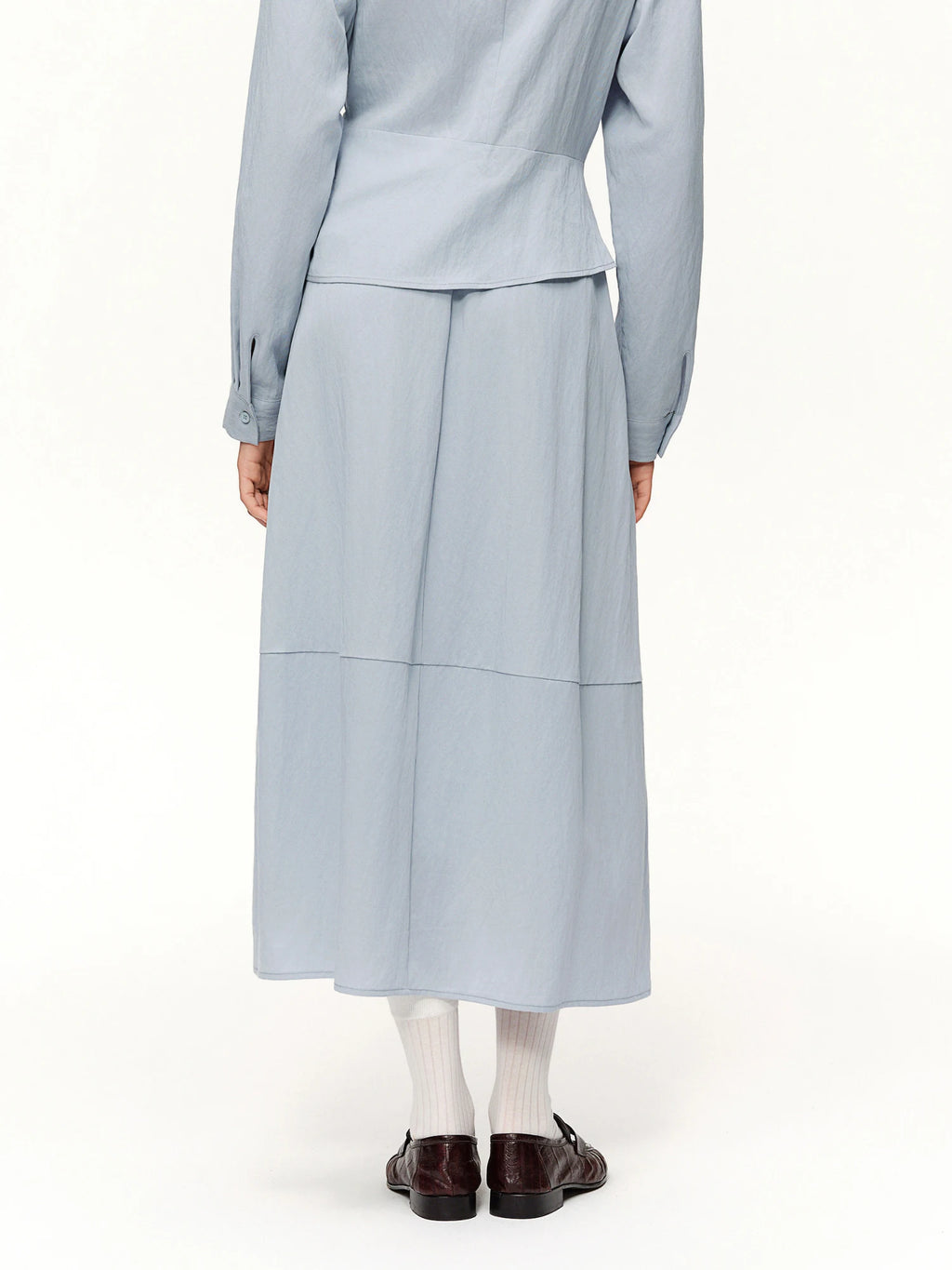 V-Hals Shirt & High Waist Rok Set
