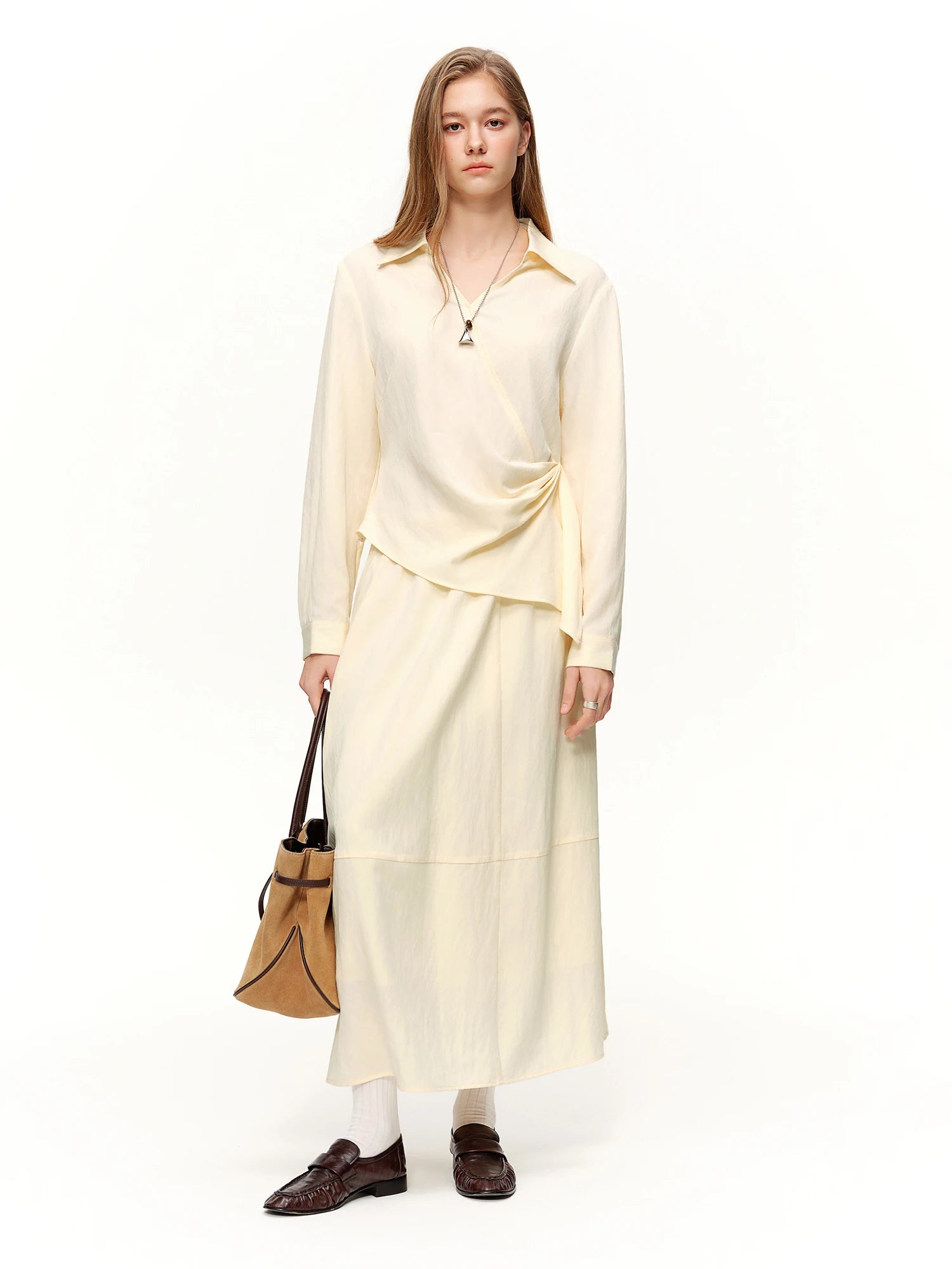 V-Hals Shirt & High Waist Rok Set