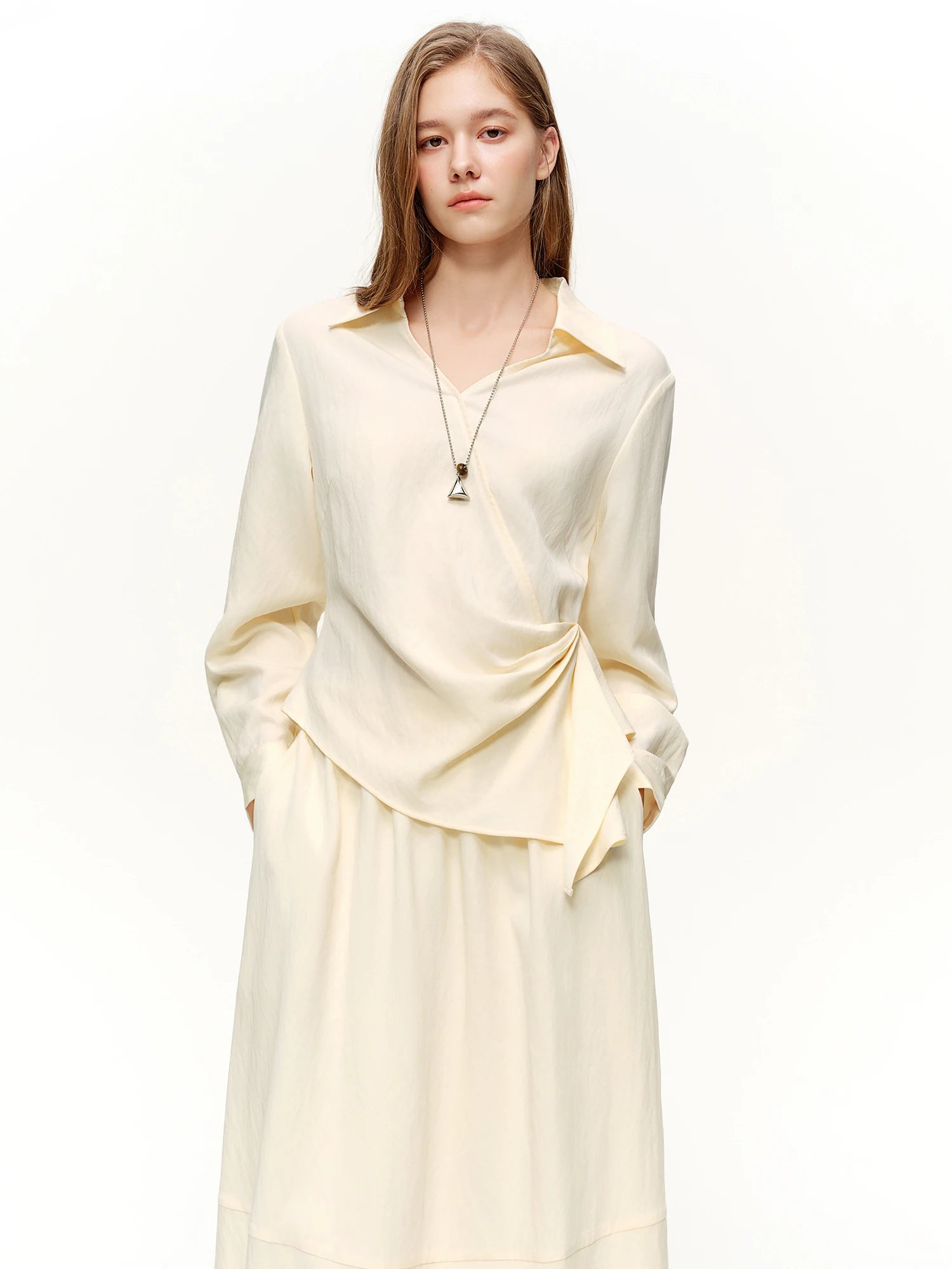 V-Hals Shirt & High Waist Rok Set