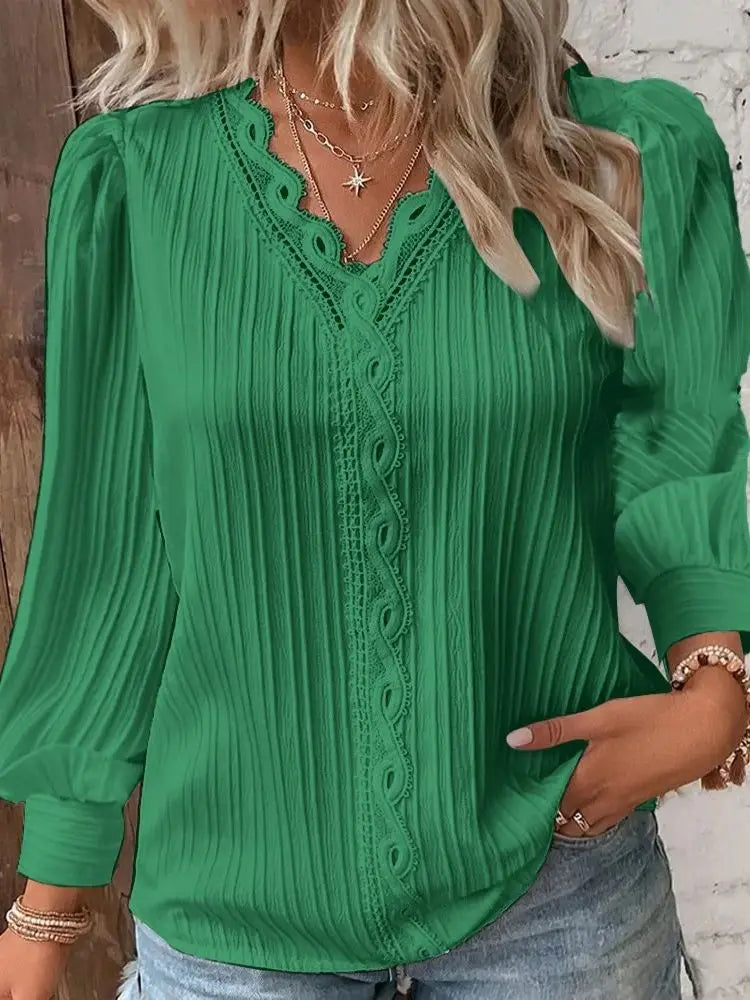 Casual Top met V-Hals, Lange Mouwen en Kant