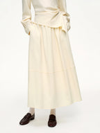 V-Hals Shirt & High Waist Rok Set